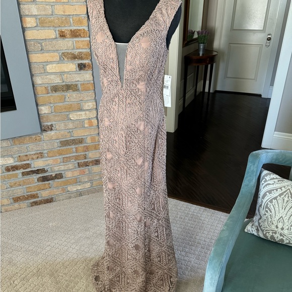 AIDAN MADDOX DRESS size 4 new with tags prom wedding party mauvish brown - Picture 10 of 14